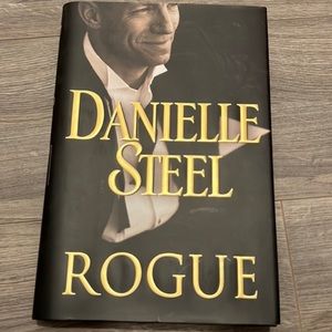⭐️3 books for $15⭐️ Hardcover | Rogue by Danielle Steel